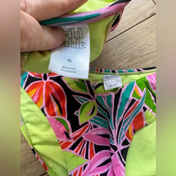 Wild Fable Vibrant Leaf Print Bikini - Picture 6 of 6